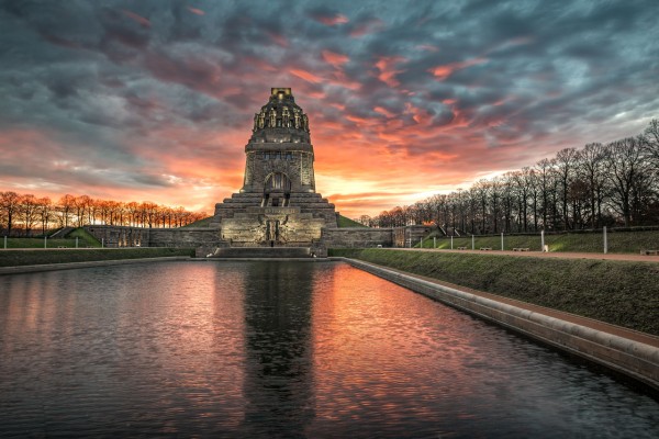 Wandbild Leipzig - Völkerschlachtdenkmal im Sonnenaufgang (Motiv DJ06)