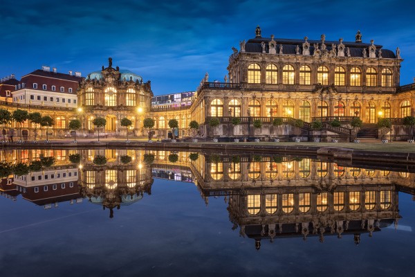 Wandbild Dresden - Dresdner Zwinger zur Blauen Stunde (Motiv 00709)